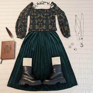 Black Floral Fairytale Blouse Size 10